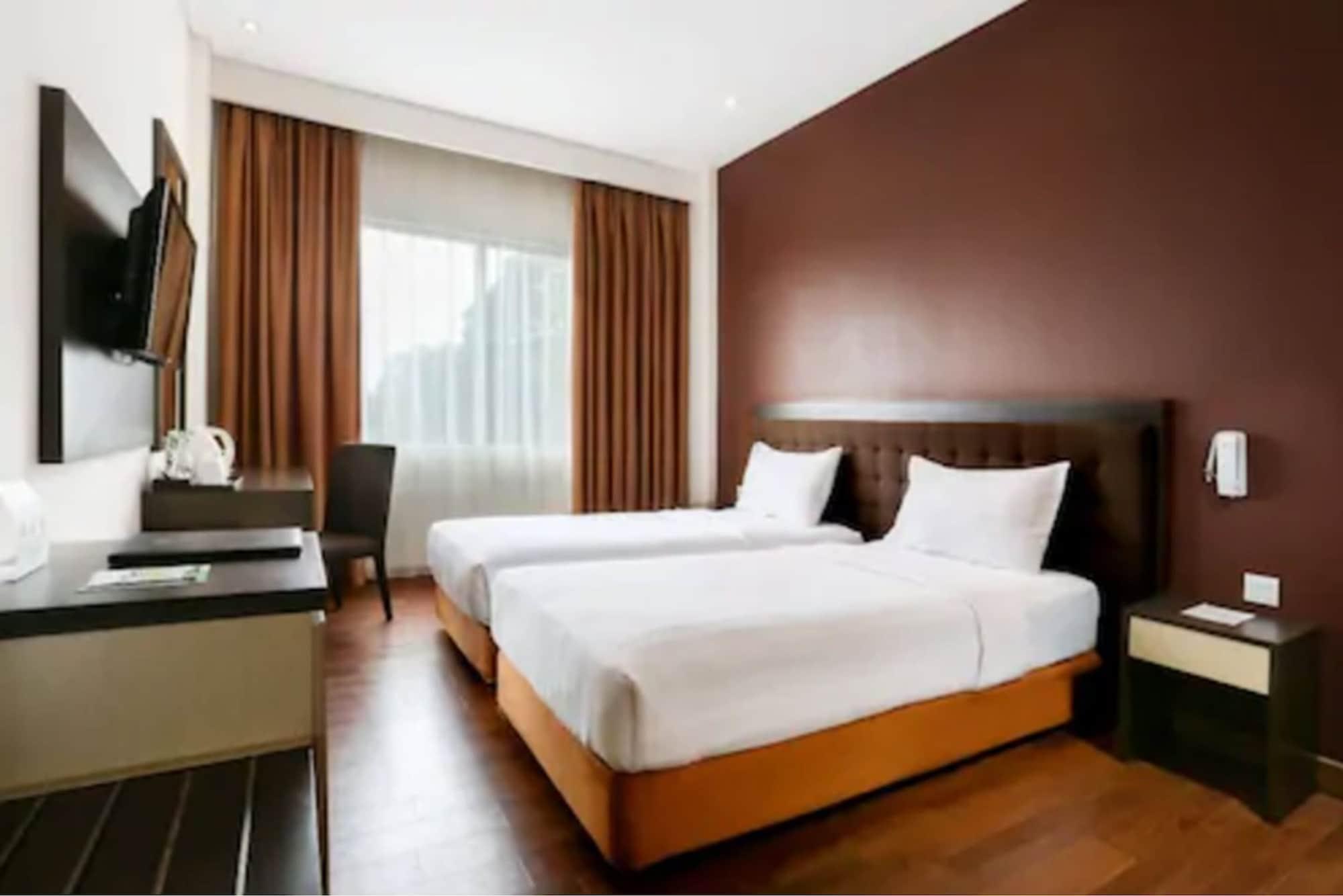 Laras Asri Resort & Spa ซาลาตีกา ภายนอก รูปภาพ