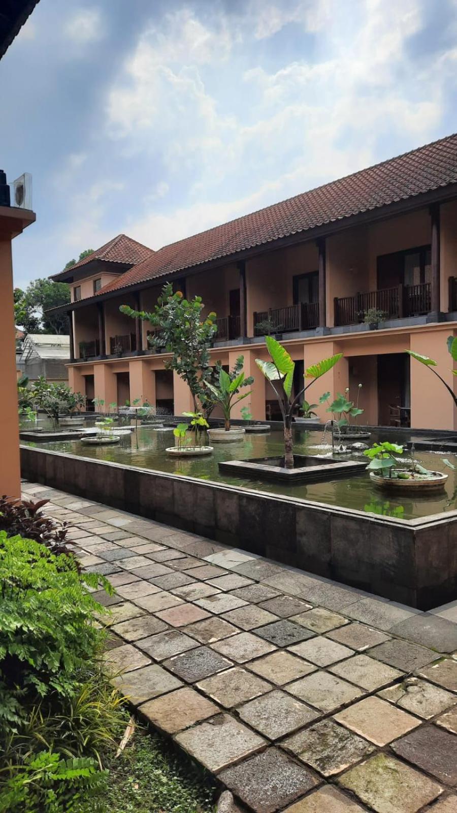 Laras Asri Resort & Spa ซาลาตีกา ภายนอก รูปภาพ