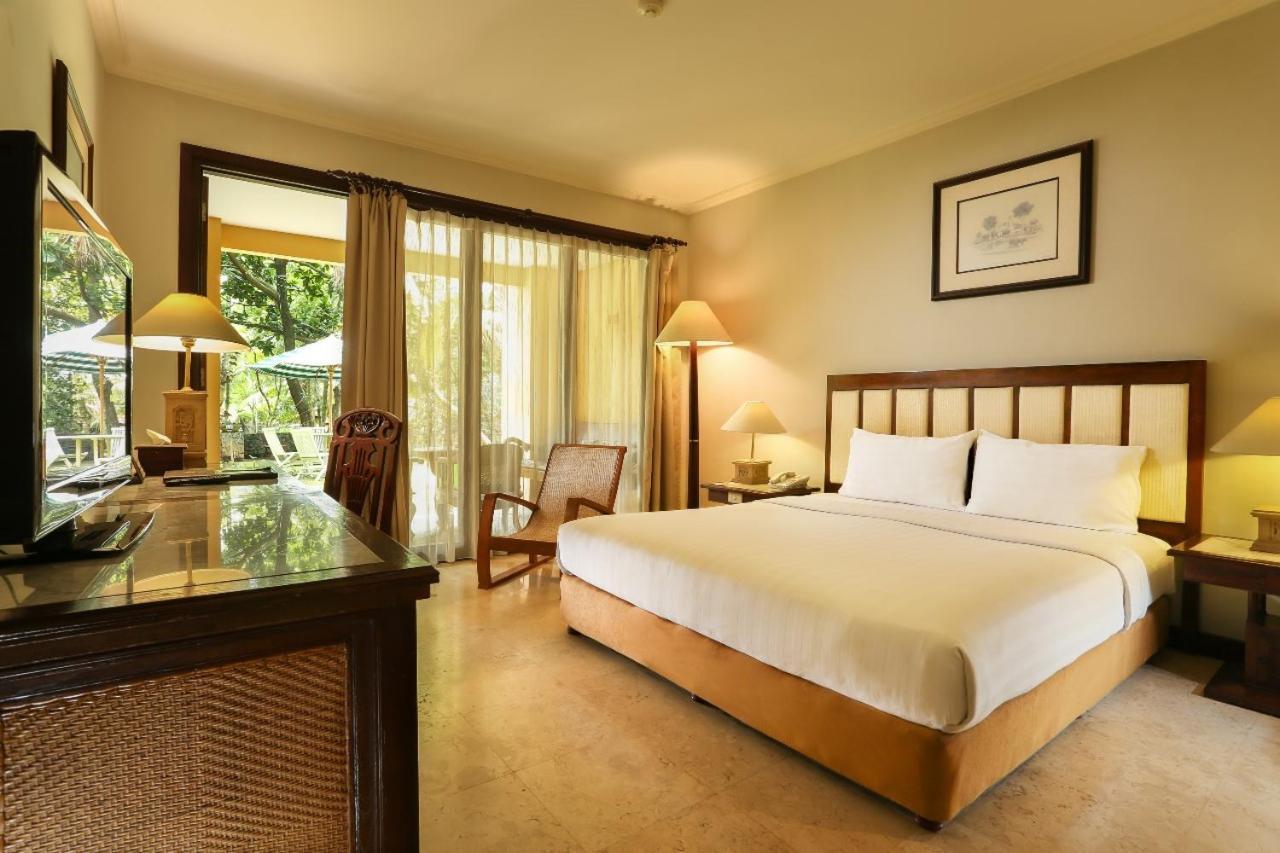 Laras Asri Resort & Spa ซาลาตีกา ภายนอก รูปภาพ